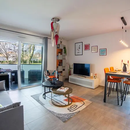 Lumineux Avec Terrasse Au Calme En Hyper Centre. Apartment Anglet